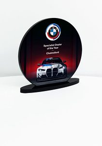 ROUND Black Acrylic Award Medium